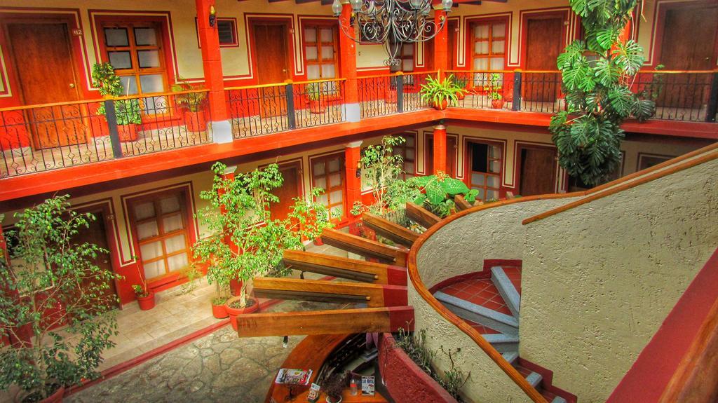 Hotel Real Del Valle Сан-Кристобаль-де-Ла-Касас Экстерьер фото
